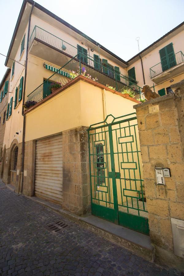 Delizioso Appartamento Da Paola Orvieto Buitenkant foto