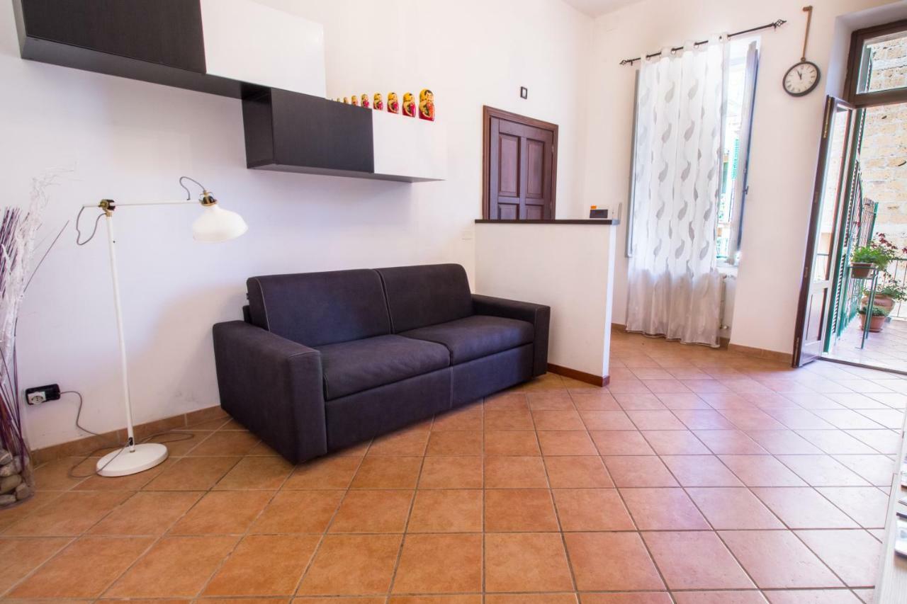 Delizioso Appartamento Da Paola Orvieto Buitenkant foto